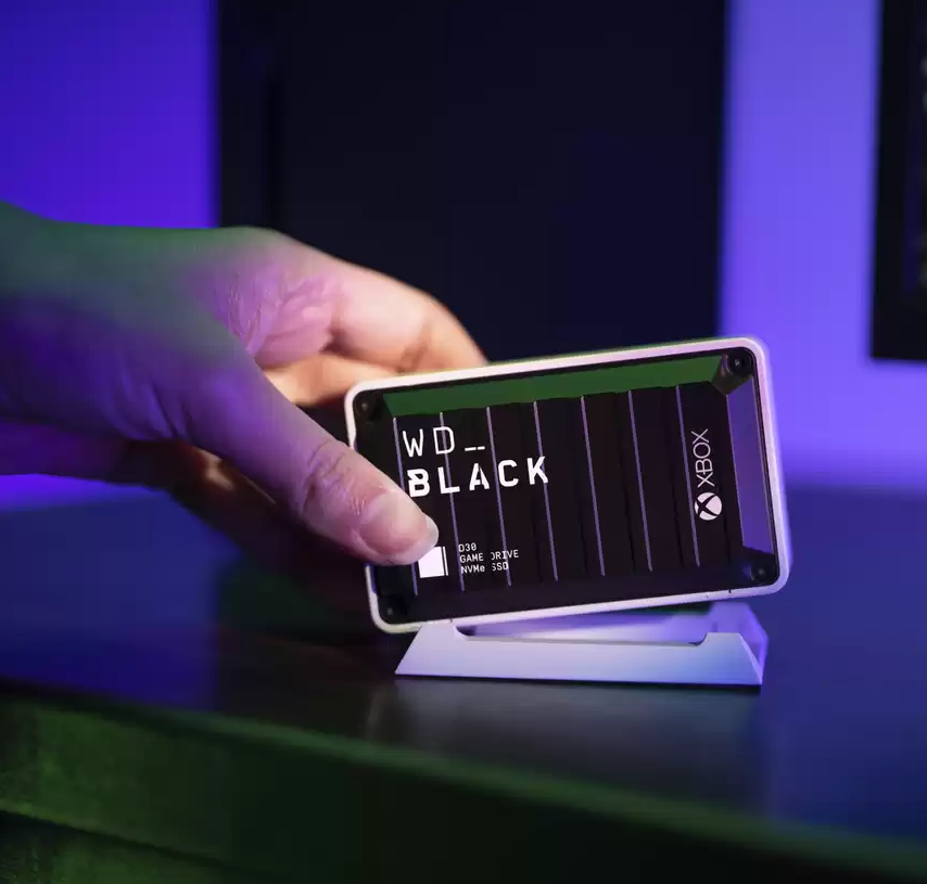 Купить WD_BLACK D30 for Xbox WDBAMF0020BBW - SSD - 2 TB - extern (tragbar) - USB 3.0 (USB-C Steckverbinder) - Schwarz (WDBAMF0020BBW-WESN) в магазине wardena.ru
