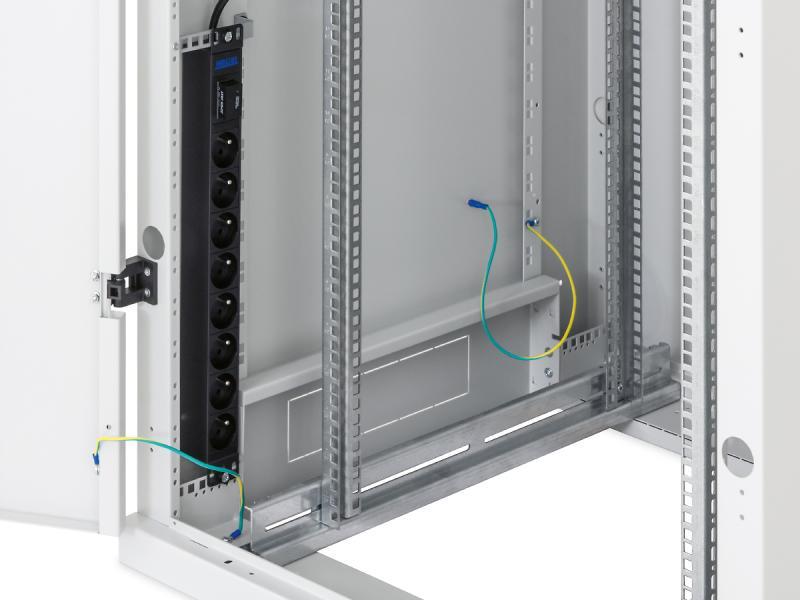 Купить Triton RYA - Schrank - Netzwerkschrank - Hellgrau, RAL 7035 - 22U - 48.3 cm (19") (RYA-22-A81-CAX-A1) в магазине wardena.ru