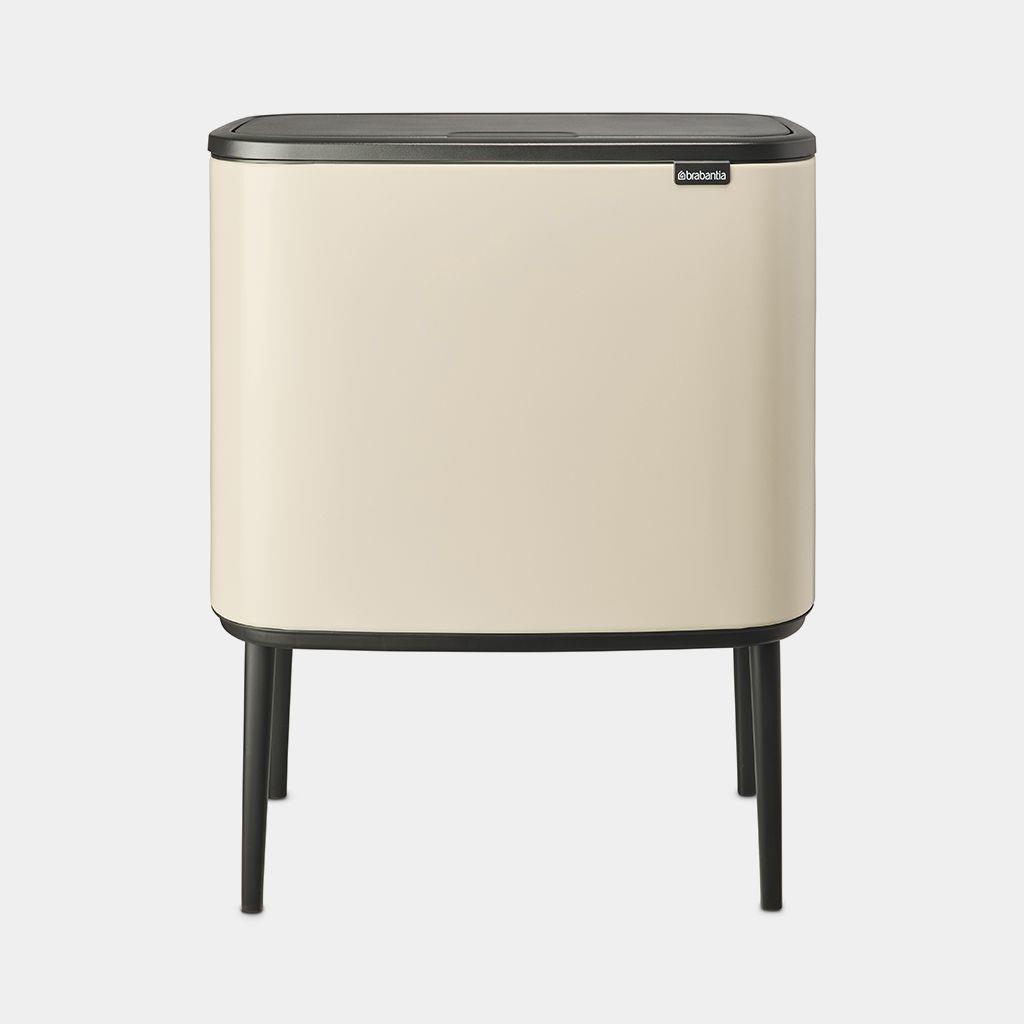 Купить Brabantia Bo Touch Bin 33 l 3 Korb/Körbe Beige (201608) в магазине wardena.ru