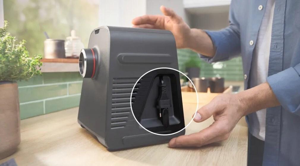 Купить Bosch Serie 4 MFWS440B Fleischwolf 1900 W Schwarz, Silber (MFWS440B) в магазине wardena.ru