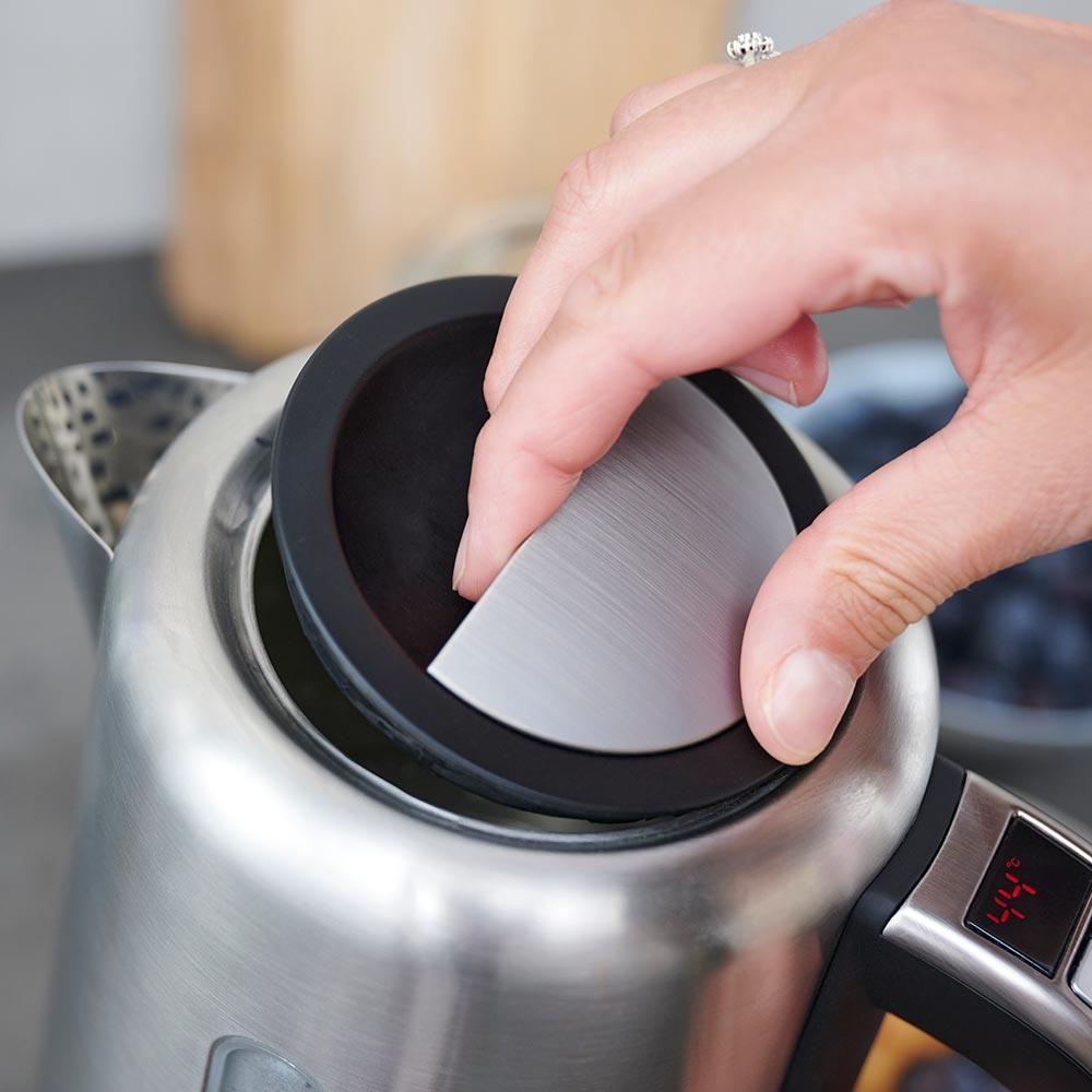 Купить Gastroback Design Express Wasserkocher 1,7 l 3000 W Schwarz - Edelstahl (42441) в магазине wardena.ru