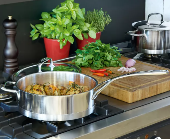 Купить Tiefe Bratpfanne mit 2 Griffen DEMEYERE Atlantis 7 24 cm (40850-342-0) в магазине wardena.ru