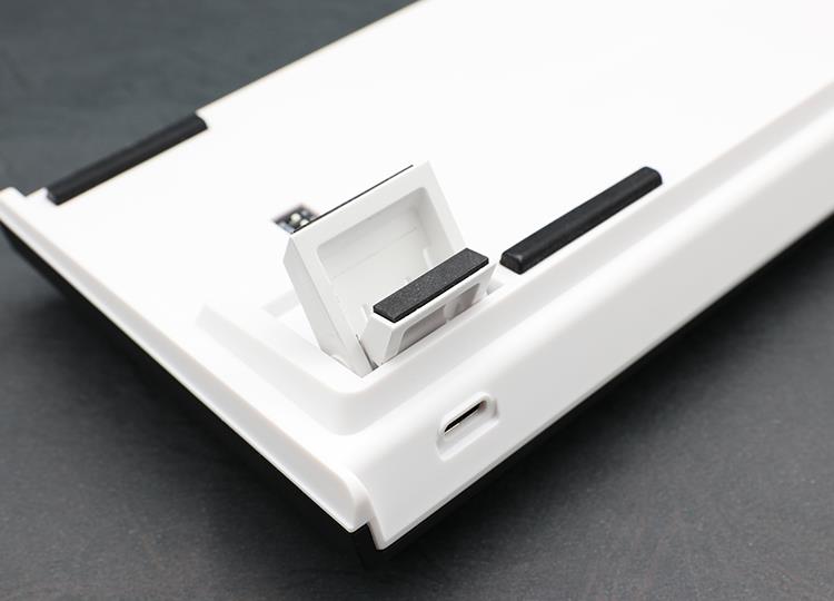 Купить Ducky One 2 SF Gaming Tastatur, MX-Blue, RGB LED - schwarz (DKON1967ST-CDEPDAZT1) в магазине wardena.ru
