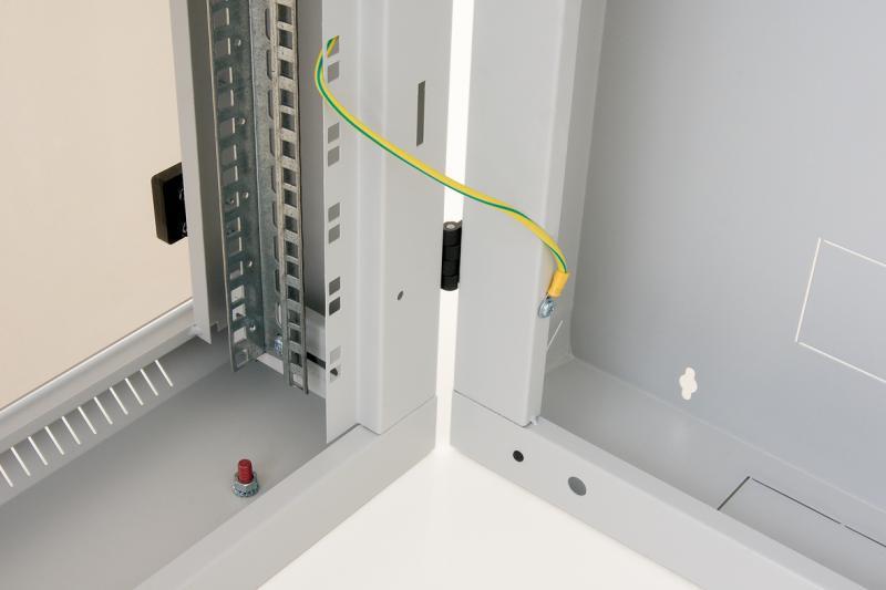 Купить TRITON 48,30cm (19") Wandverteiler RBA, zweiteilig, 4 HE (T)615 mm Stahlkonstruktion mit Vollglastür, flexible Türöffnung (RBA-04-AD6-CAX-) в магазине wardena.ru