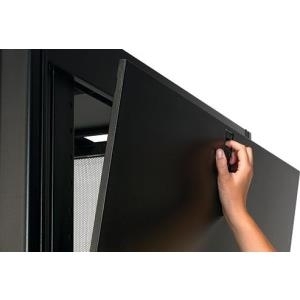 Купить APC NetShelter SX 48U 750mm Wide x 1070mm Deep Enclosure with (AR3157SP) в магазине wardena.ru