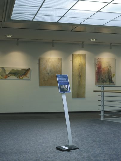 Купить DURABLE Info-Bodenständer INFO SIGN STAND A4 1 ST 481223 в магазине wardena.ru