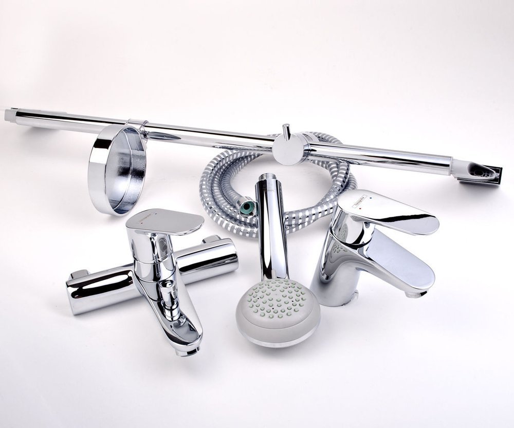 Купить Hansgrohe Focus Е2 Смеситель для раковины 70 однорычажный без сливного набора хром 31733000 в магазине wardena.ru