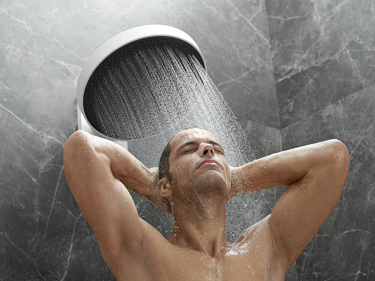 Купить Hansgrohe Rainfinity Верхний душ 360 1jet с настенным креплением хром-черный матовый 26230340 в магазине wardena.ru