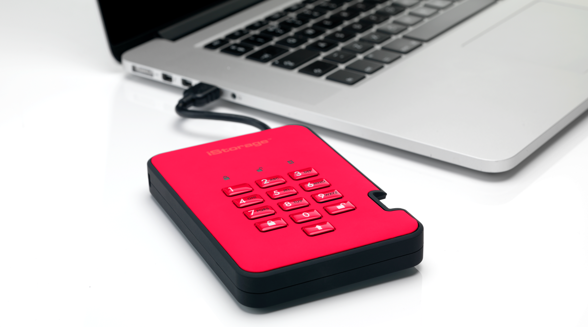 Купить iStorage diskAshur² - SSD - verschlüsselt - 2 TB - extern (tragbar) - USB 3.1 - FIPS 197, 256-bit AES-XTS - Fiery Red - TAA-konform (IS-DA2-256-SSD-2000-R) в магазине wardena.ru