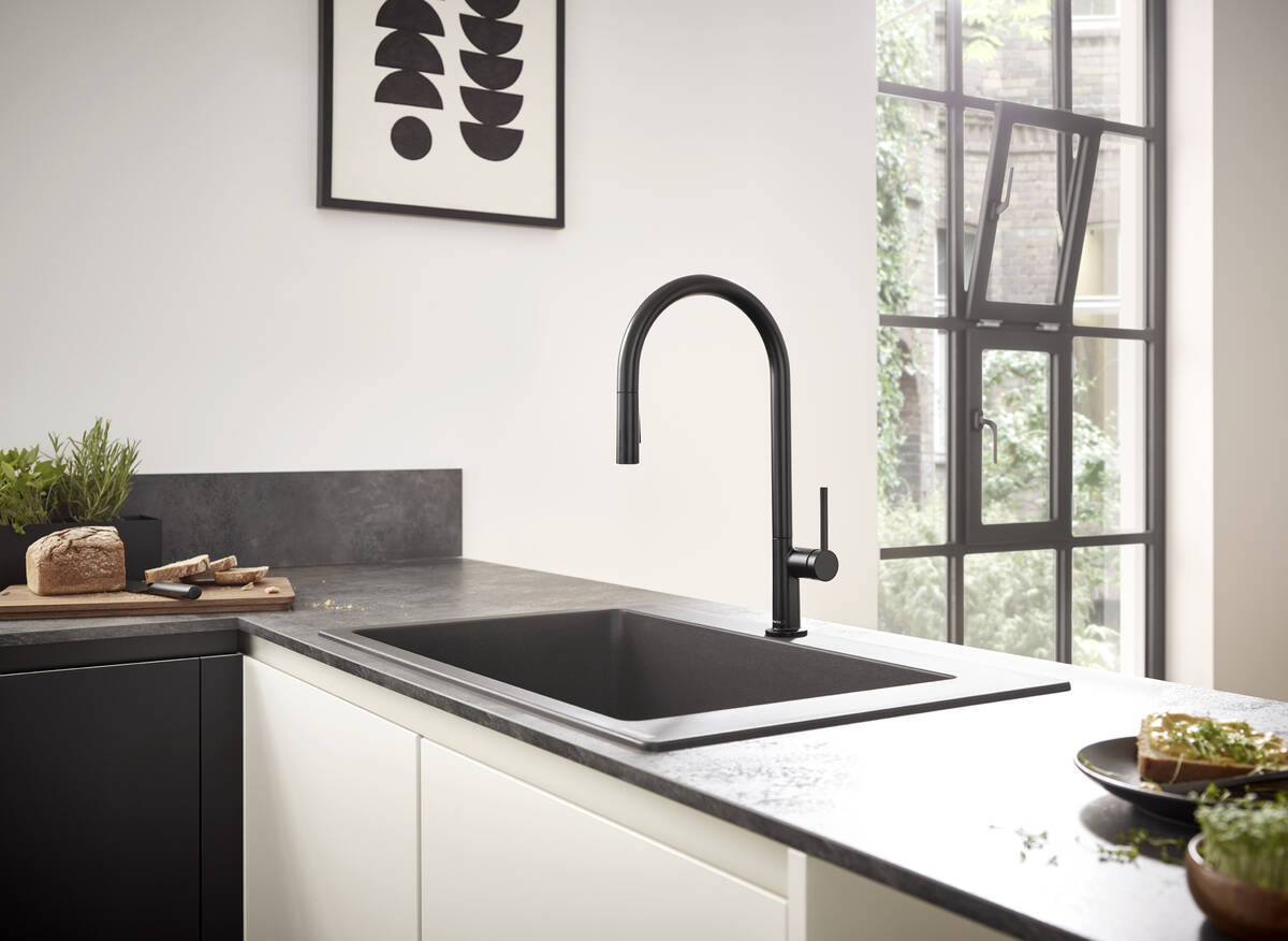 Купить Hansgrohe Talis M54 Кухонный смеситель однорычажный 210 с вытяжным душем 2jet sBox сталь 72801800 в магазине wardena.ru