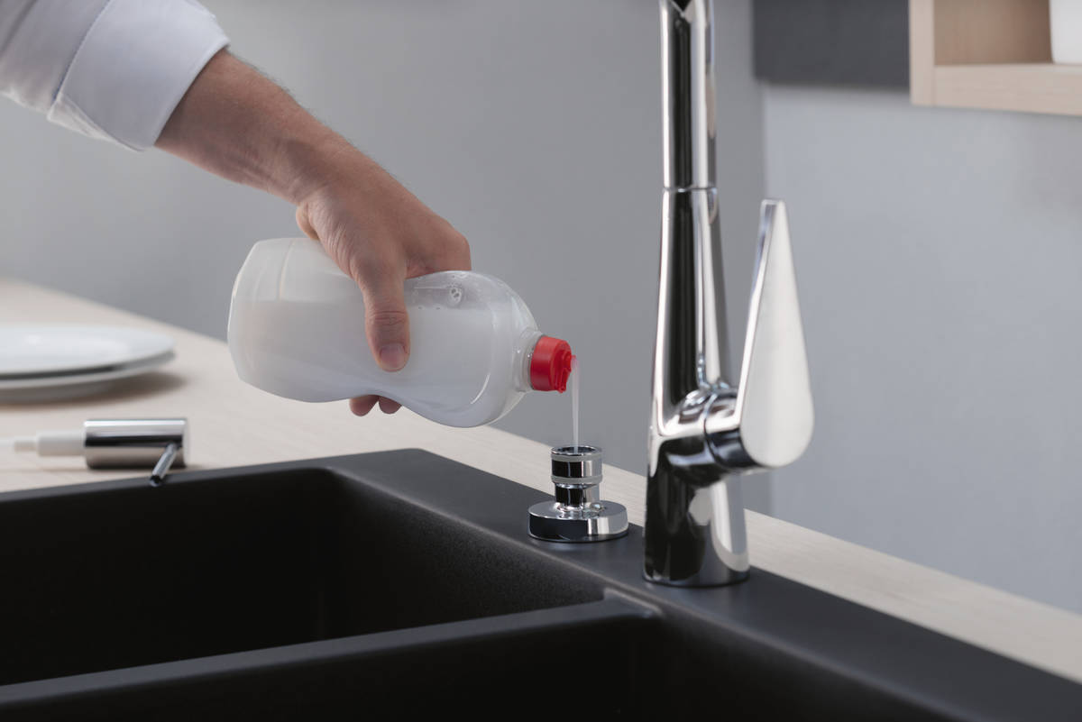 Купить Hansgrohe Talis Select M51 Кухонный смеситель однорычажный 300 с вытяжным изливом 1jet sBox сталь 73853800 в магазине wardena.ru