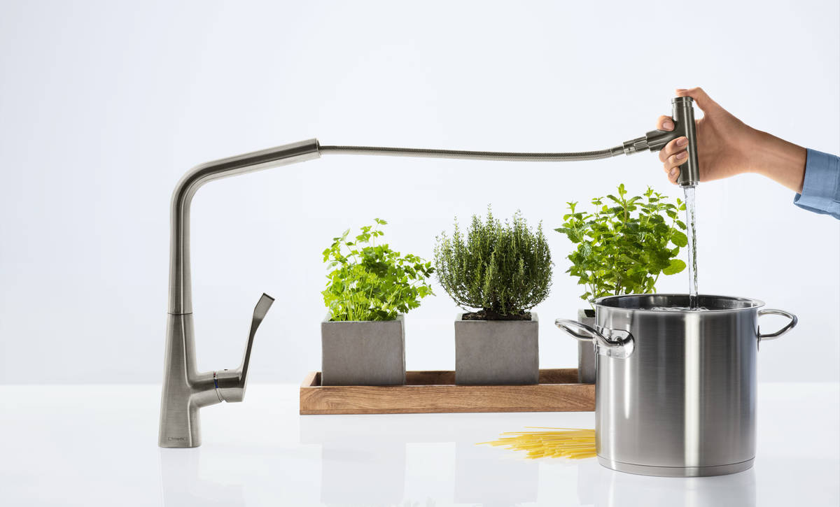 Купить Hansgrohe Metris Select M71 Кухонный смеситель однорычажный 320 с вытяжным изливом 1jet сталь 14884800 в магазине wardena.ru